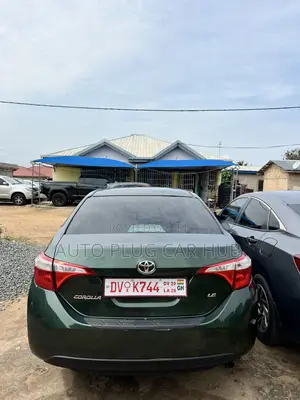 Toyota Corolla 2016 Green