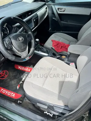 Toyota Corolla 2016 Green