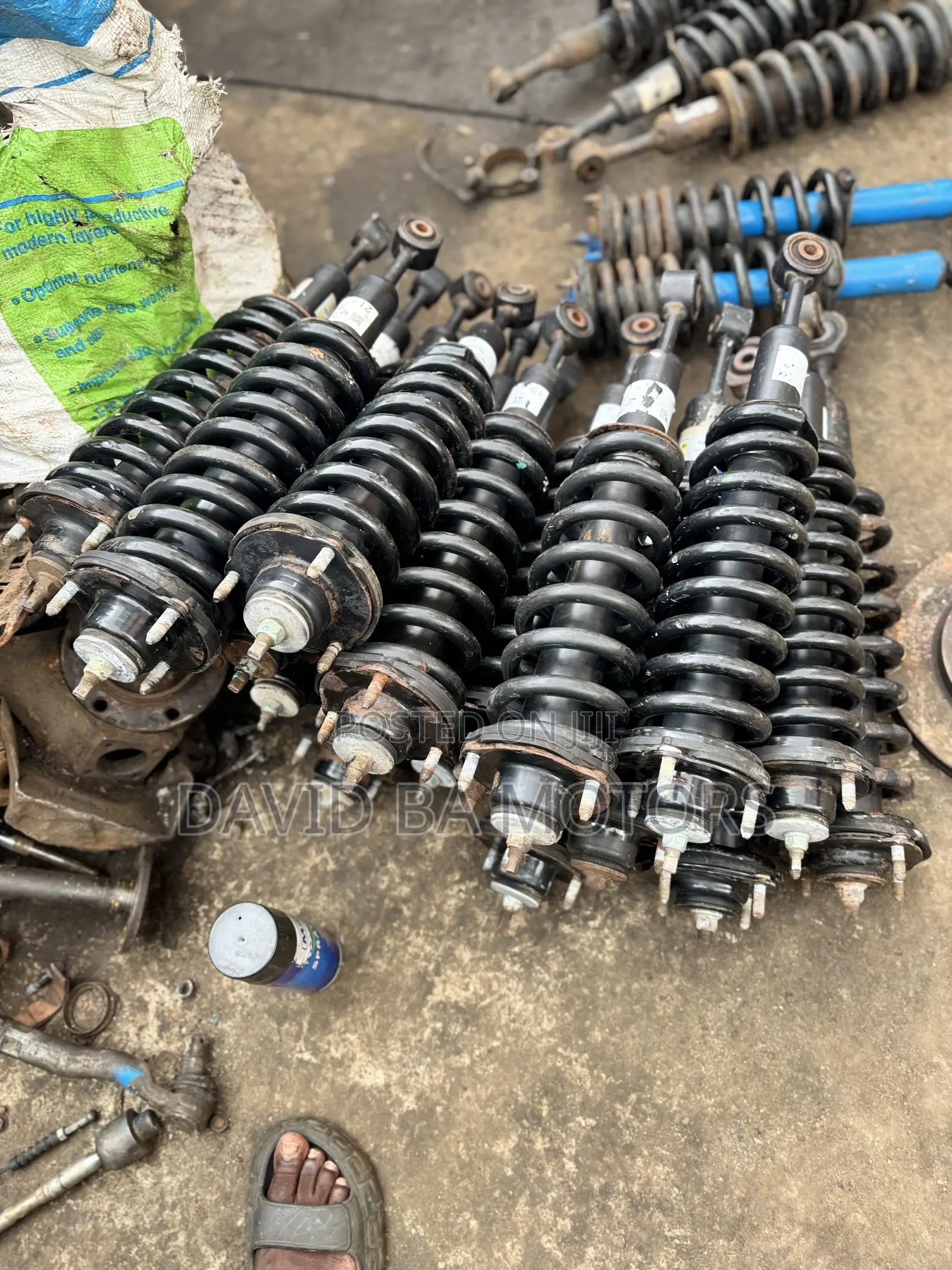 Toyota Land Cruiser V8, Tacoma ,Tundra ,Hilus Front and Back Shocks