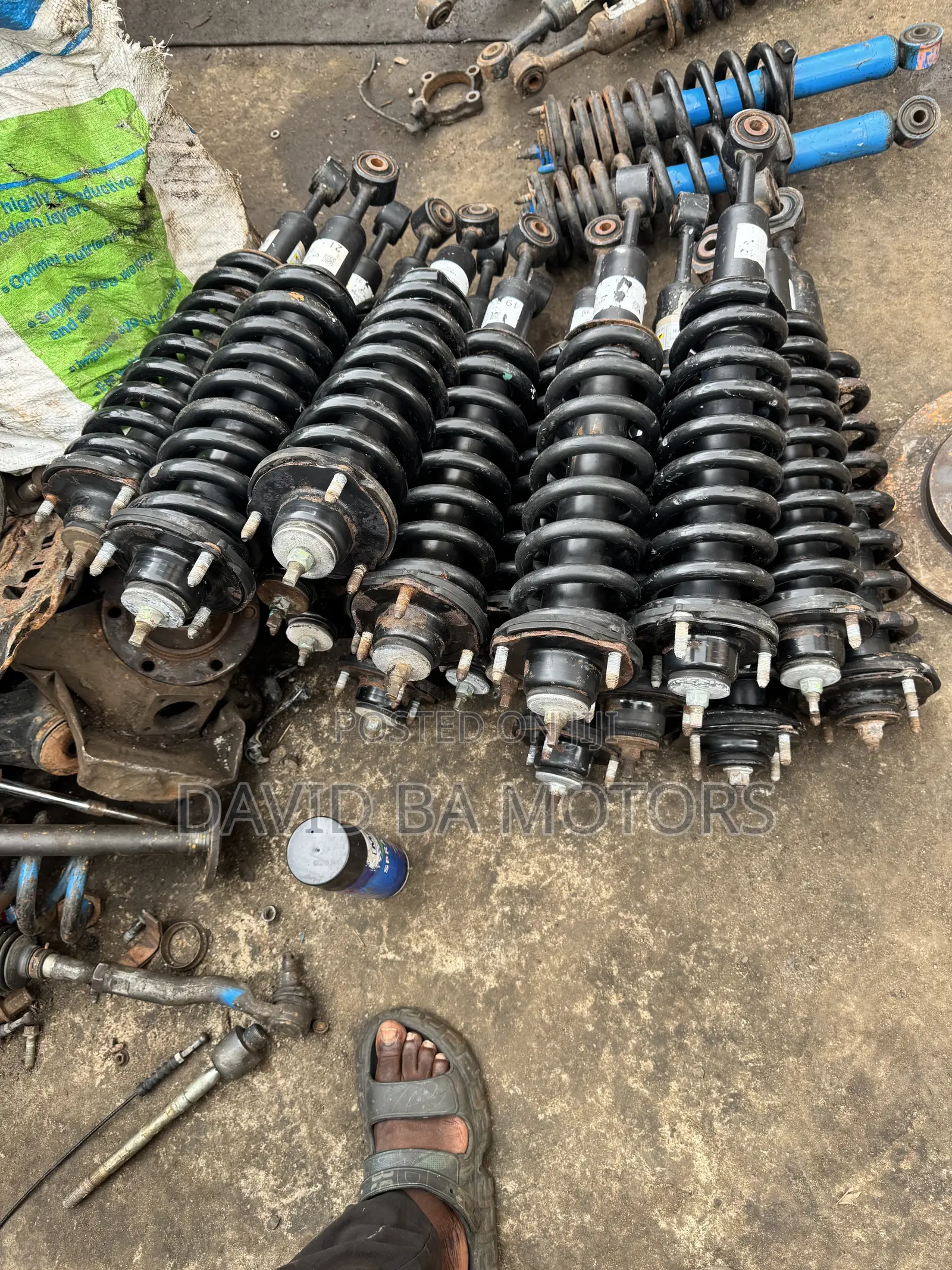 Toyota Land Cruiser V8, Tacoma ,Tundra ,Hilus Front and Back Shocks