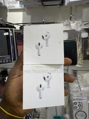 AirPods 5 Wireless Charging