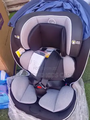 Baby’s Burbay 360 Car Seat