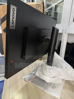 Lenovo 27 Inches Monitor