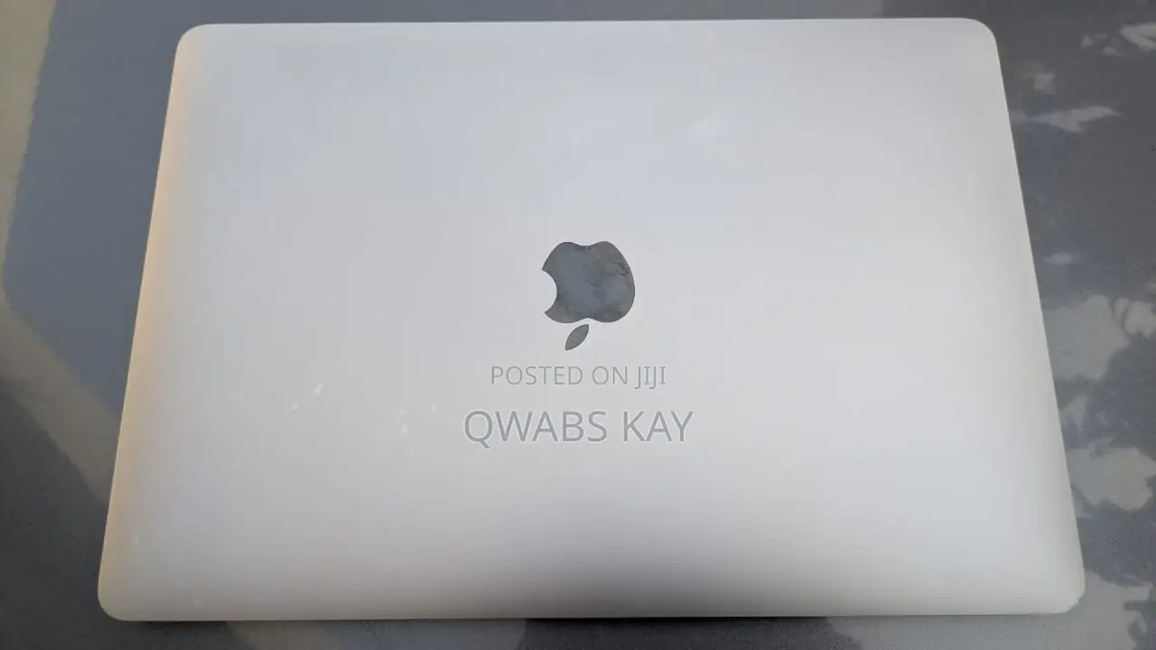 Laptop Apple MacBook 2020 8GB Apple M1 HDD 256GB