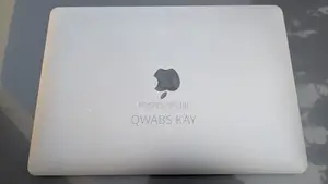 Laptop Apple MacBook 2020 8GB Apple M1 HDD 256GB