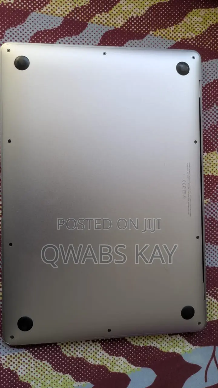 Laptop Apple MacBook 2020 8GB Apple M1 HDD 256GB