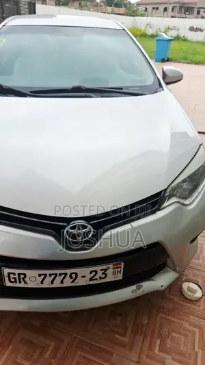 Toyota Corolla LE 4dr Sedan (1.8L 4cyl CVT) 2016 Gray