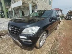 Mercedes-Benz GLC-Class 2016 Blue