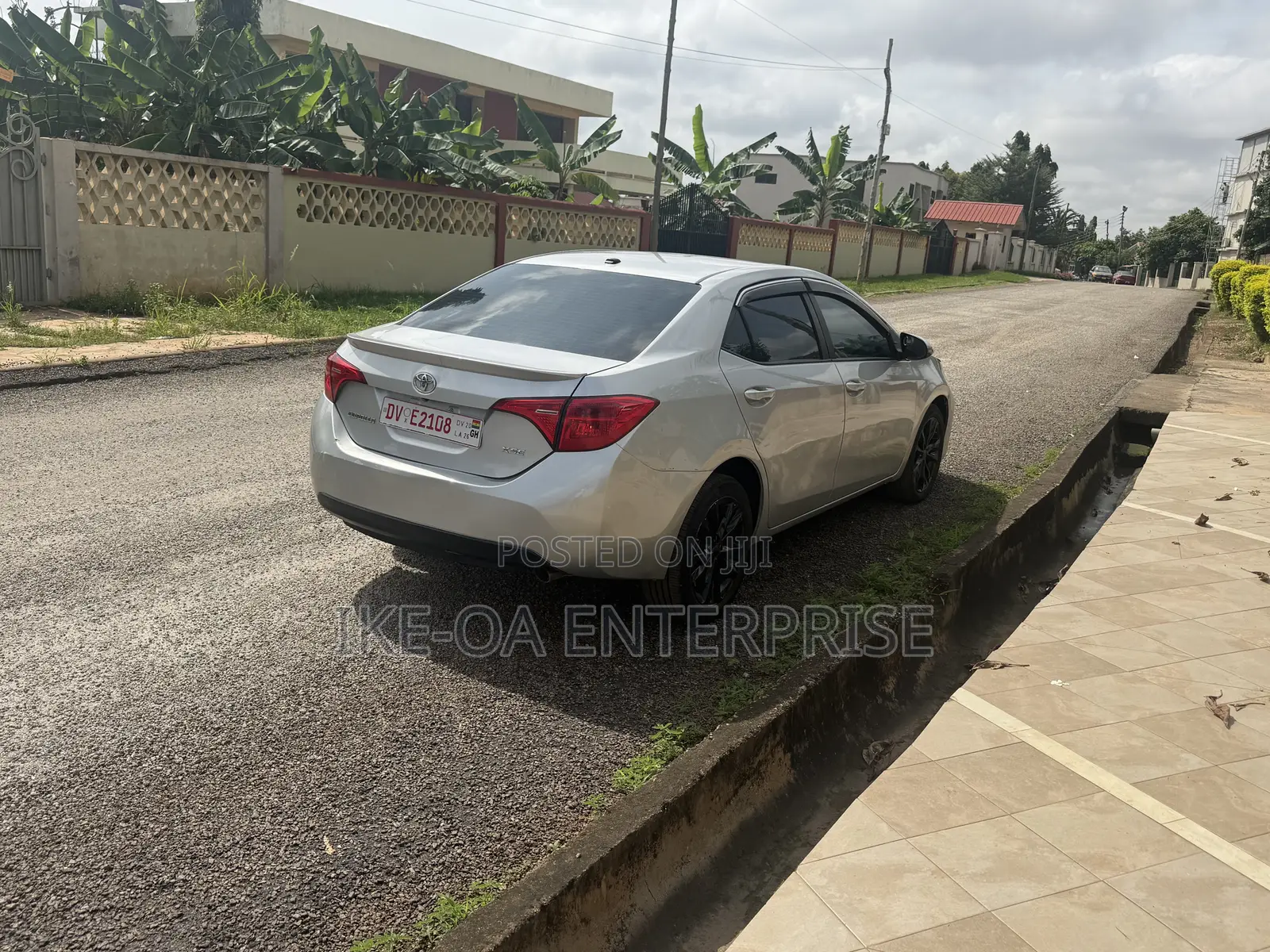 Toyota Corolla XSE (1.8L 4cyl 2A) 2019 Gray