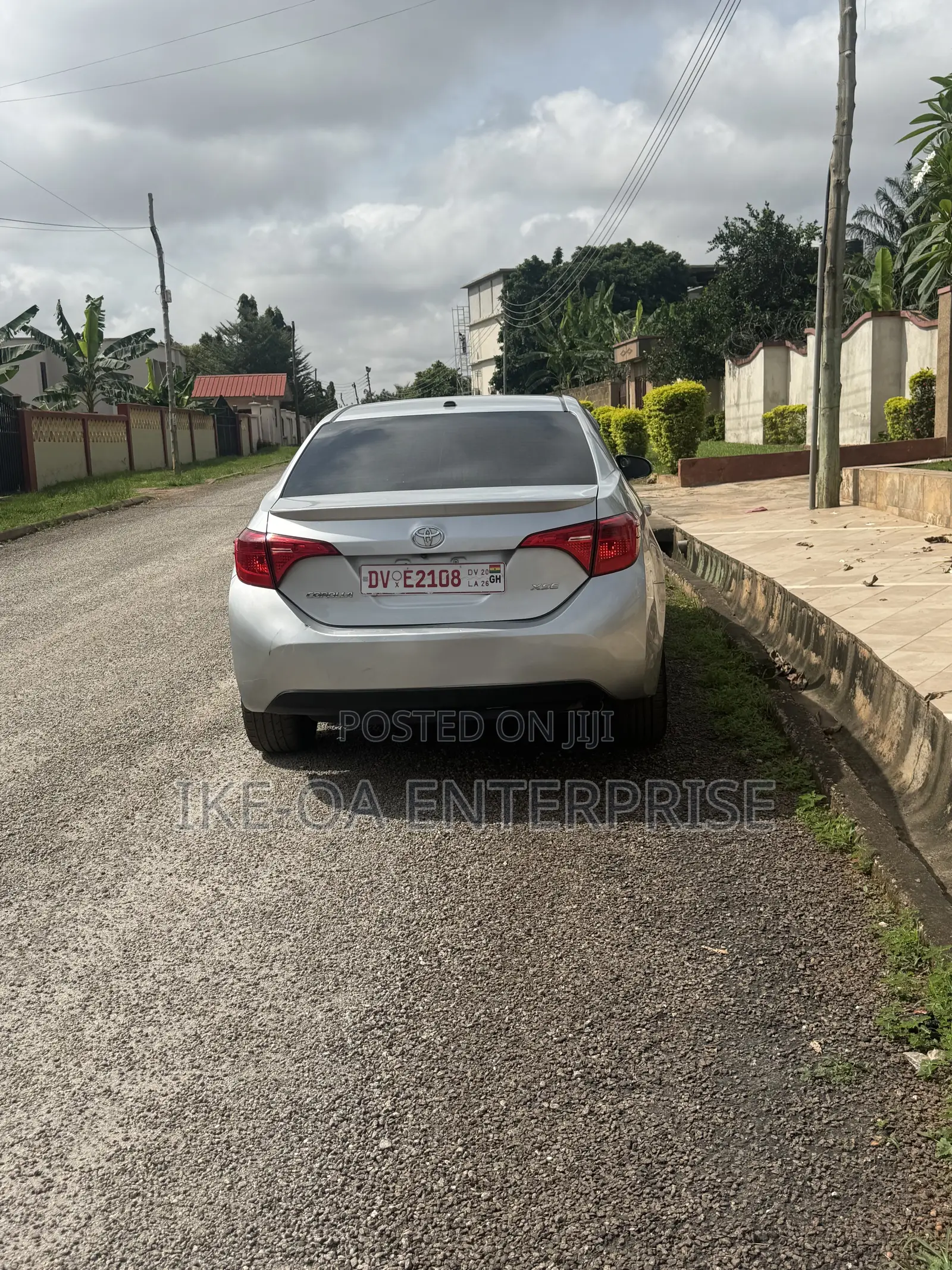 Toyota Corolla XSE (1.8L 4cyl 2A) 2019 Gray