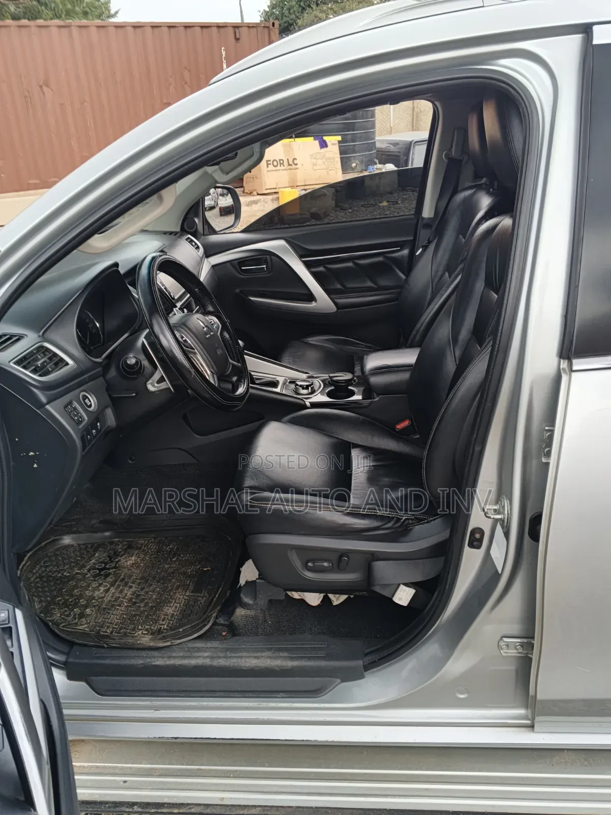 Mitsubishi Montero 3.0 5dr AWD 2021 Silver