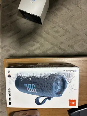 JBL Charge 6