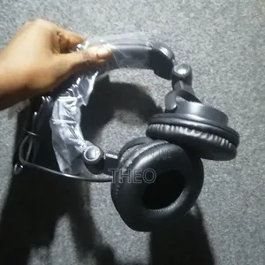 Studio DJ Headphones