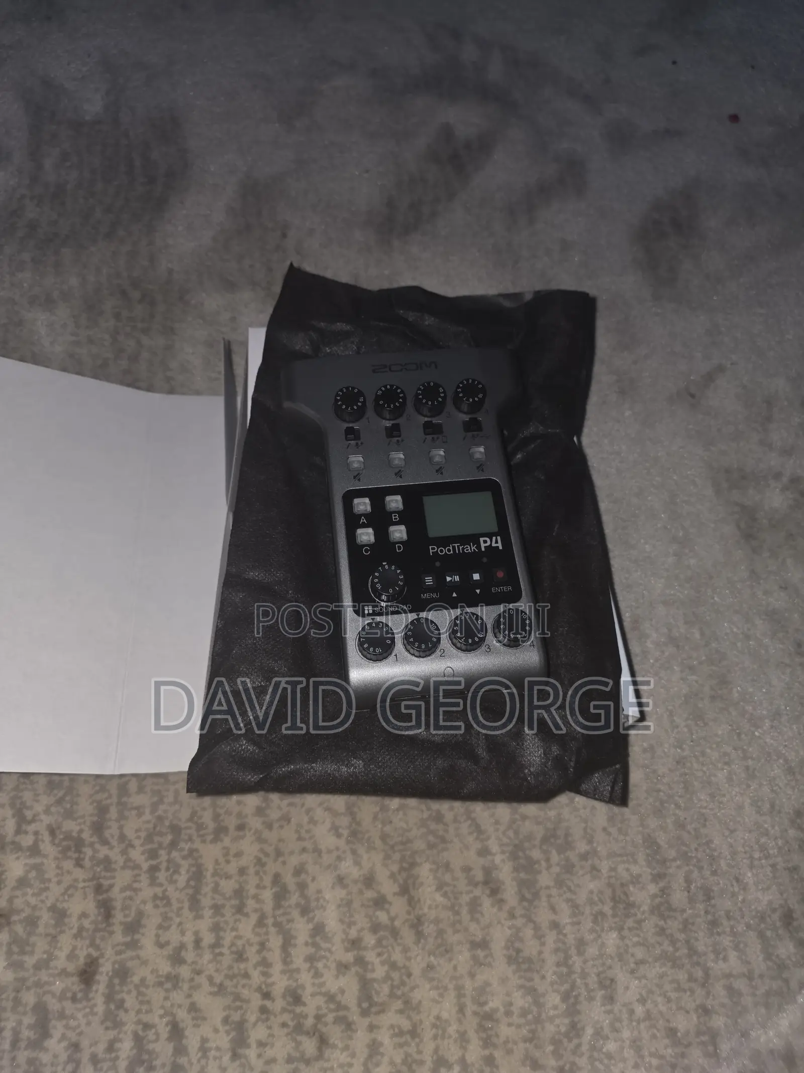 Zoom Podtrak 4