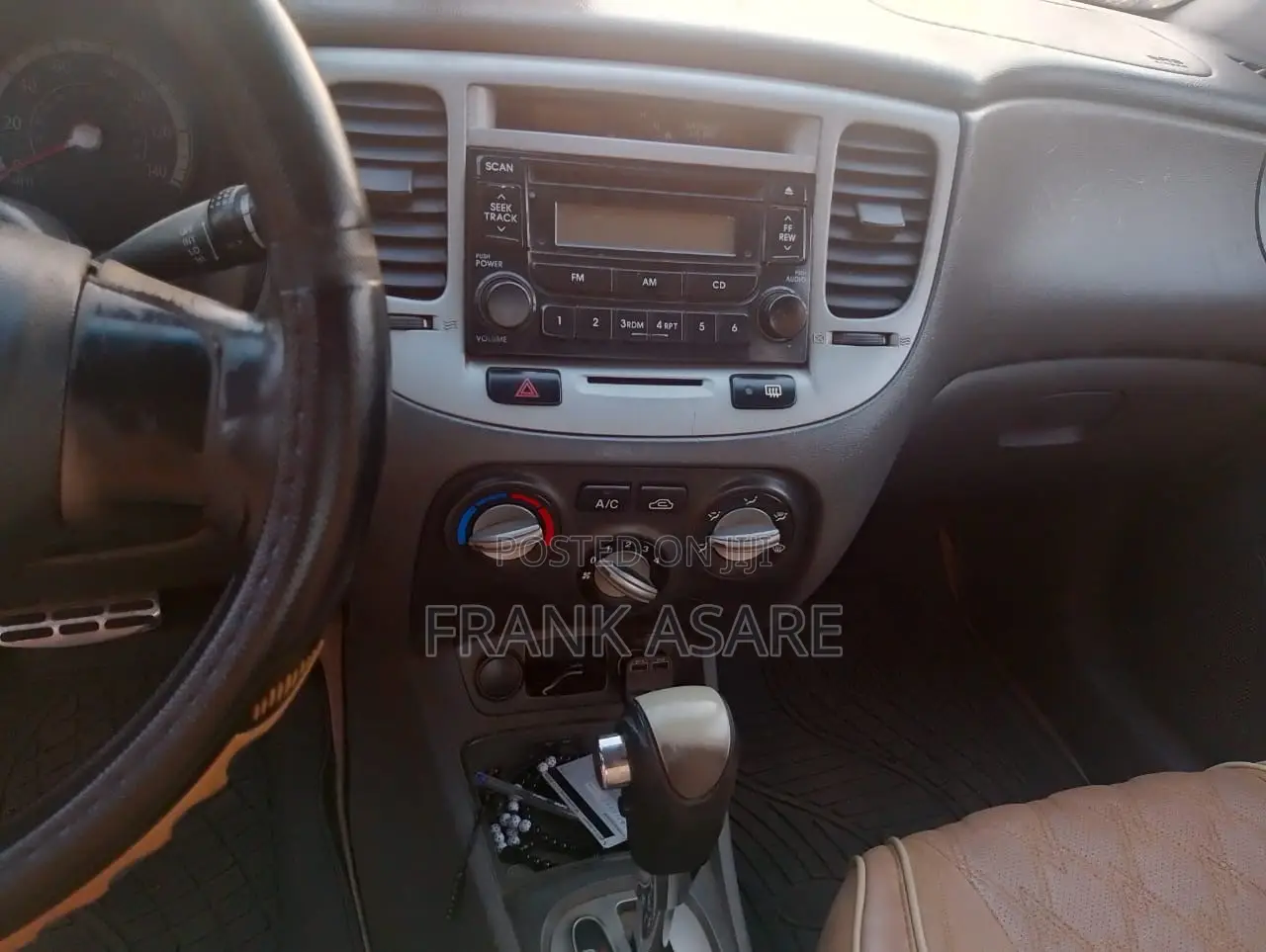Kia Rio SX 4dr Sedan (1.6L 4cyl 4A) 2010 Orange