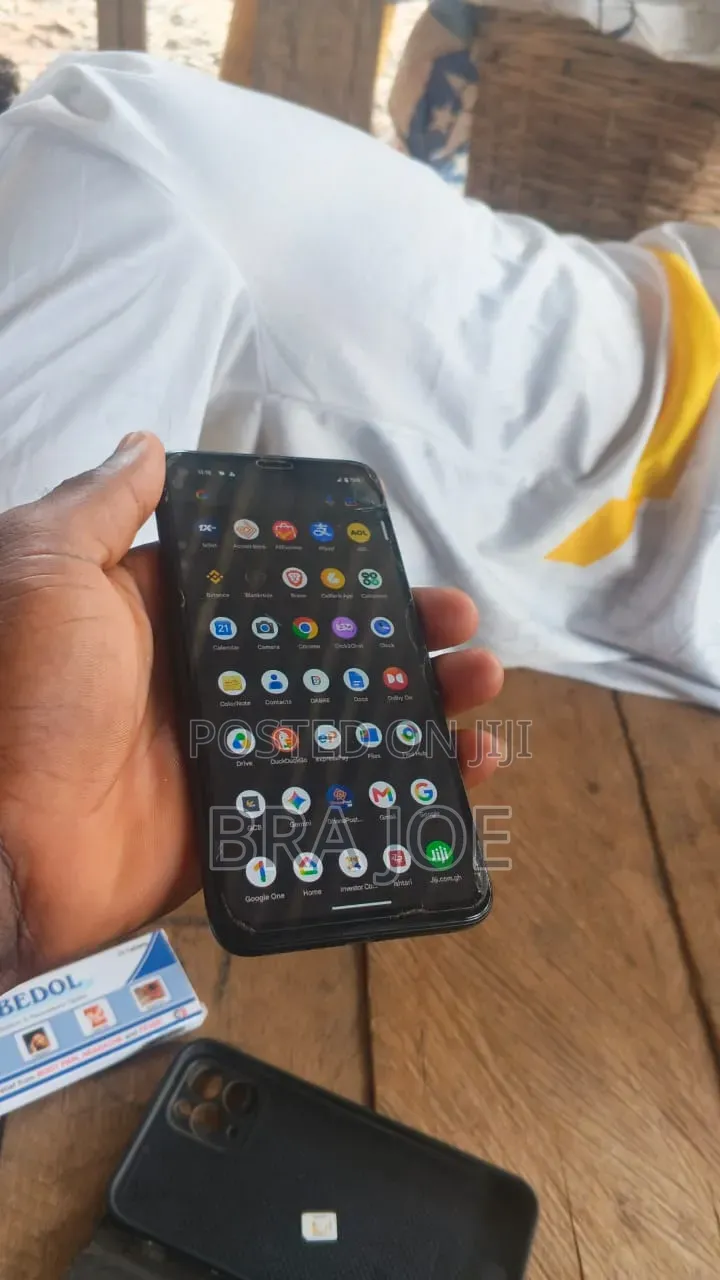 Google Pixel 4a 5G 128 GB Black
