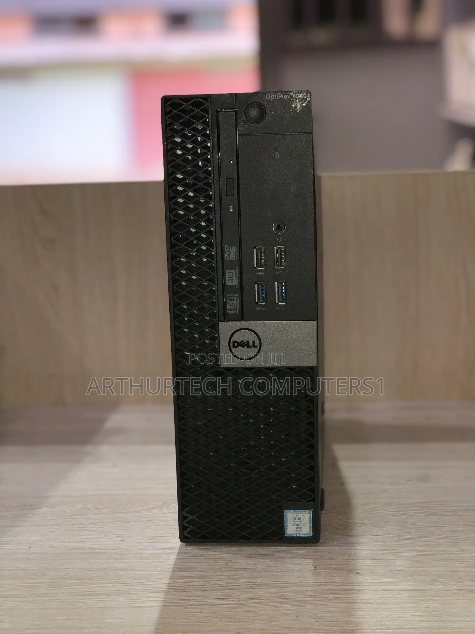 Desktop Computer Dell OptiPlex 7040 8GB Intel Core i7 SSD 256GB