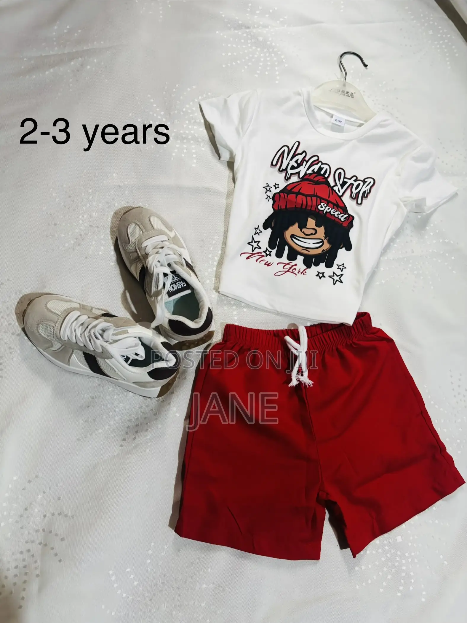Unisex Kids Wear