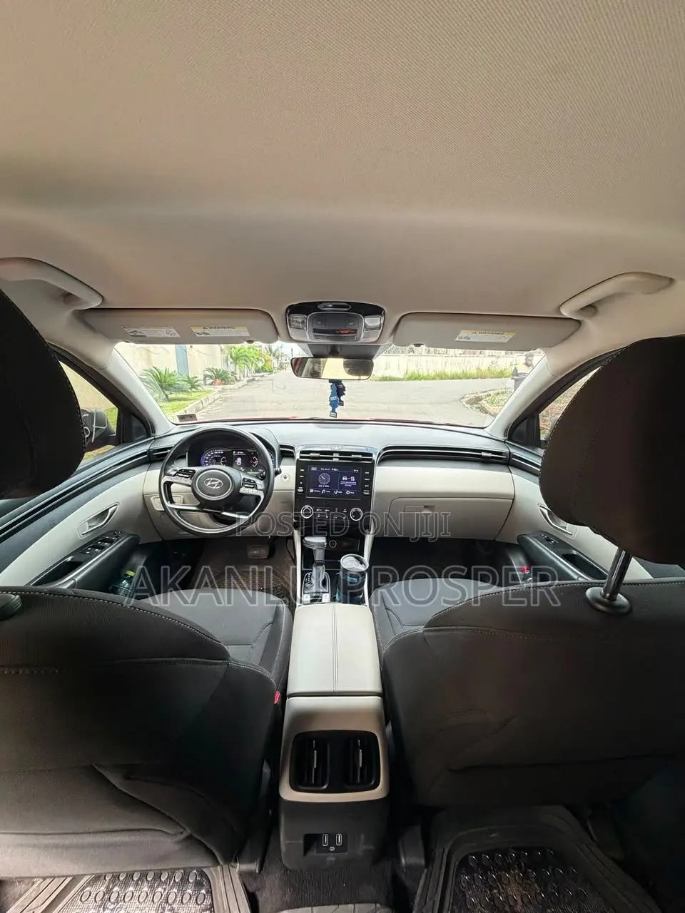Hyundai Tucson SE 2022 Red