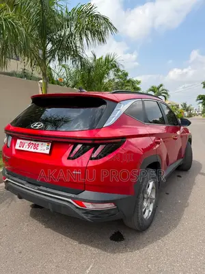 Hyundai Tucson SE 2022 Red
