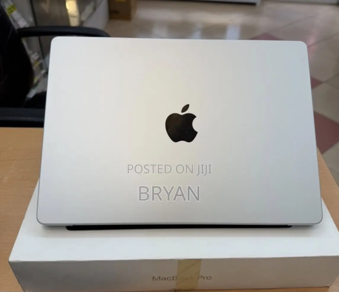 Laptop Apple MacBook Pro 2025 M5 16GB Apple M5 Pro SSD 512GB