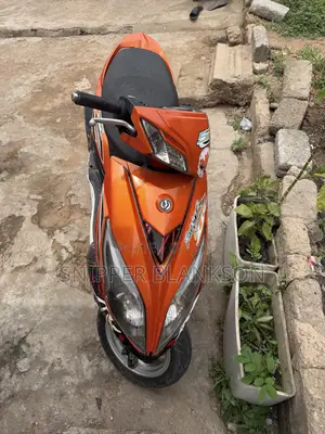 Motorcycle 2025 Orange