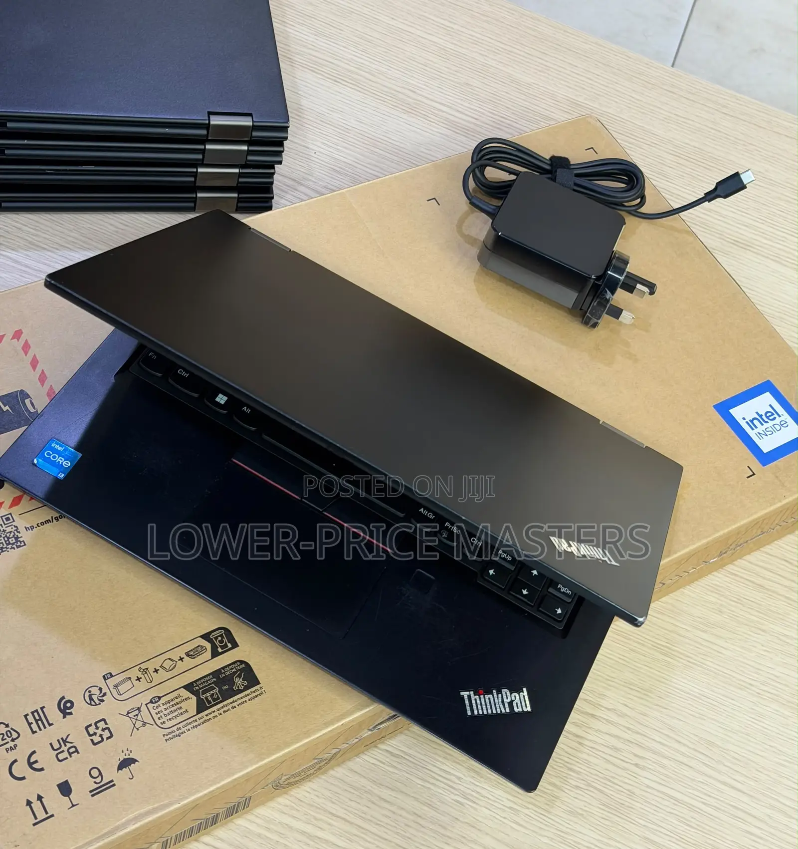 New Laptop Lenovo IdeaPad Yoga 13 4GB Intel Core i3 SSD 128GB