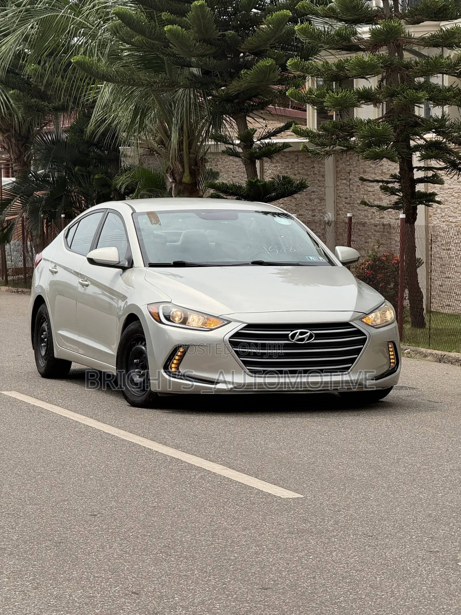 Hyundai Elantra SE 2018 Yellow
