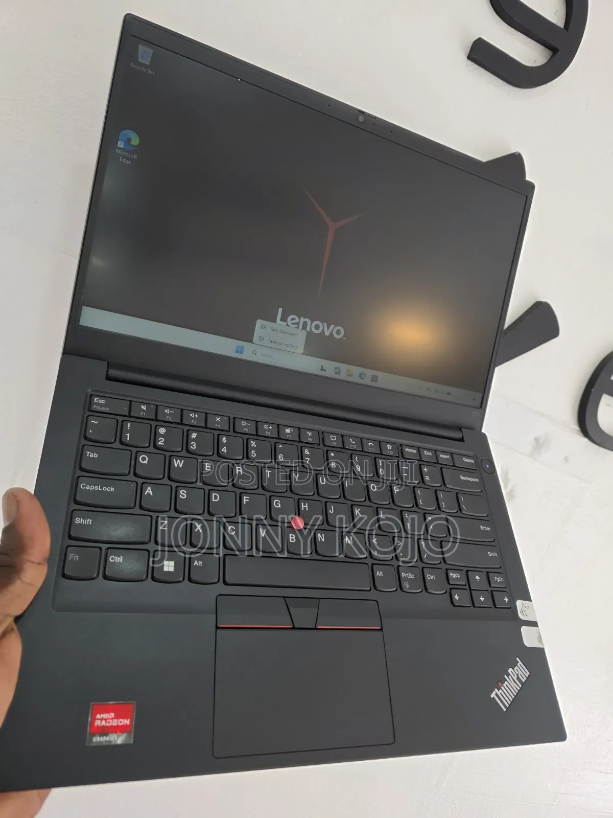 Laptop Lenovo ThinkPad E14 Gen 3 16GB AMD Ryzen 7 SSHD (Hybrid) 256GB