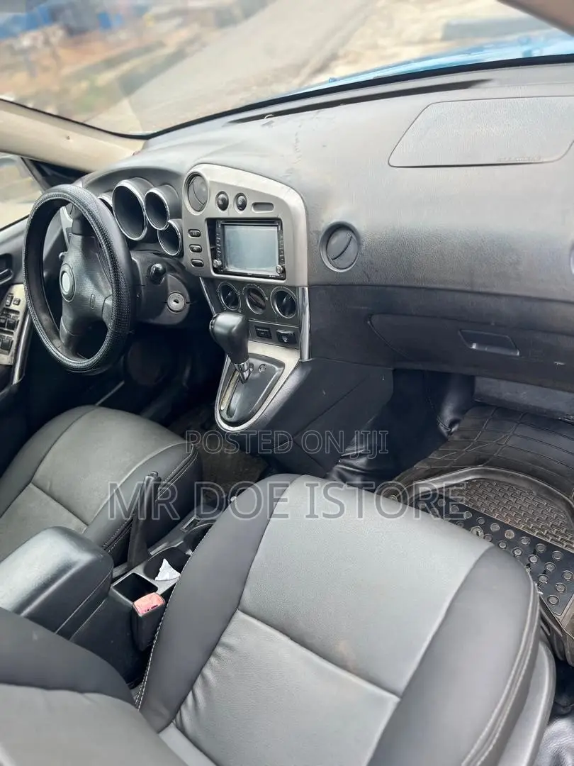 Pontiac Vibe AWD 2006 Blue