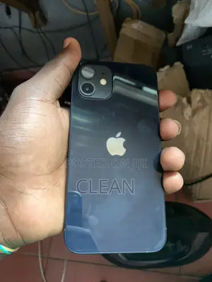 Apple iPhone 12 64 GB