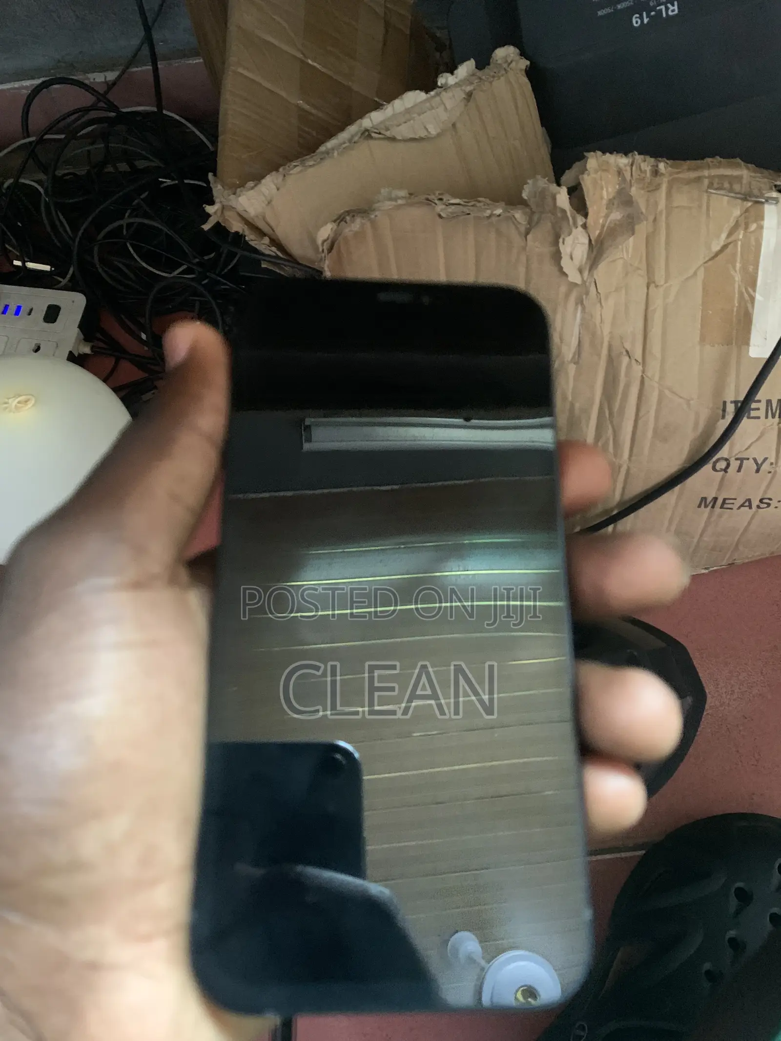 Apple iPhone 12 64 GB