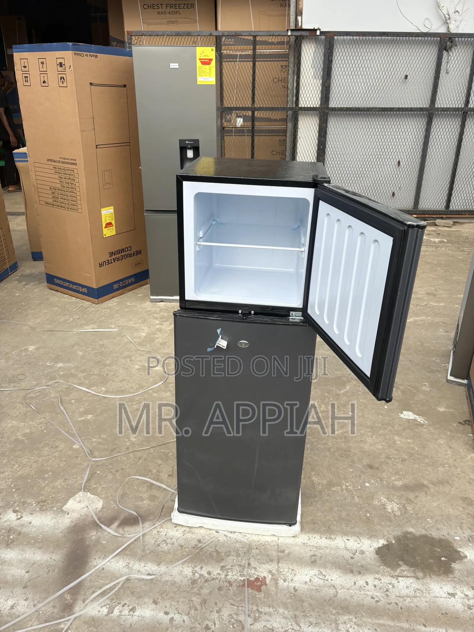 Premium Top Mount Nasco Fridge(NasF2-18fl)Silver.