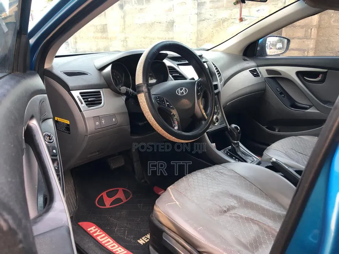 Hyundai Elantra 2015 Blue