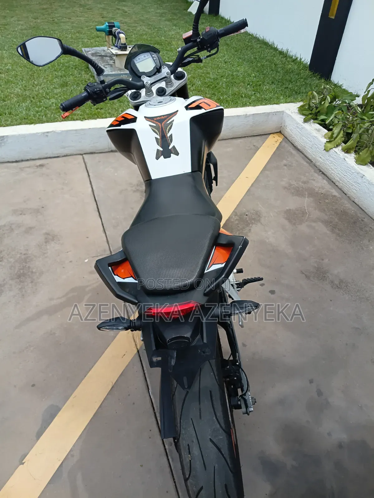 KTM Duke 125 2018 Orange