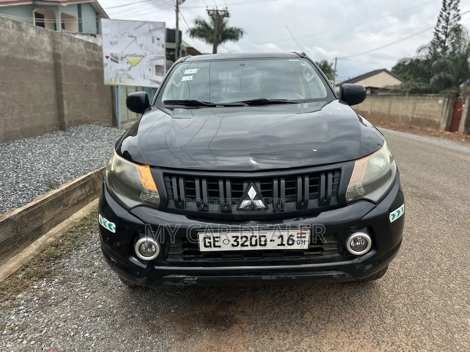 Mitsubishi L200 Club Cab 2.2 4WD 2016 Black