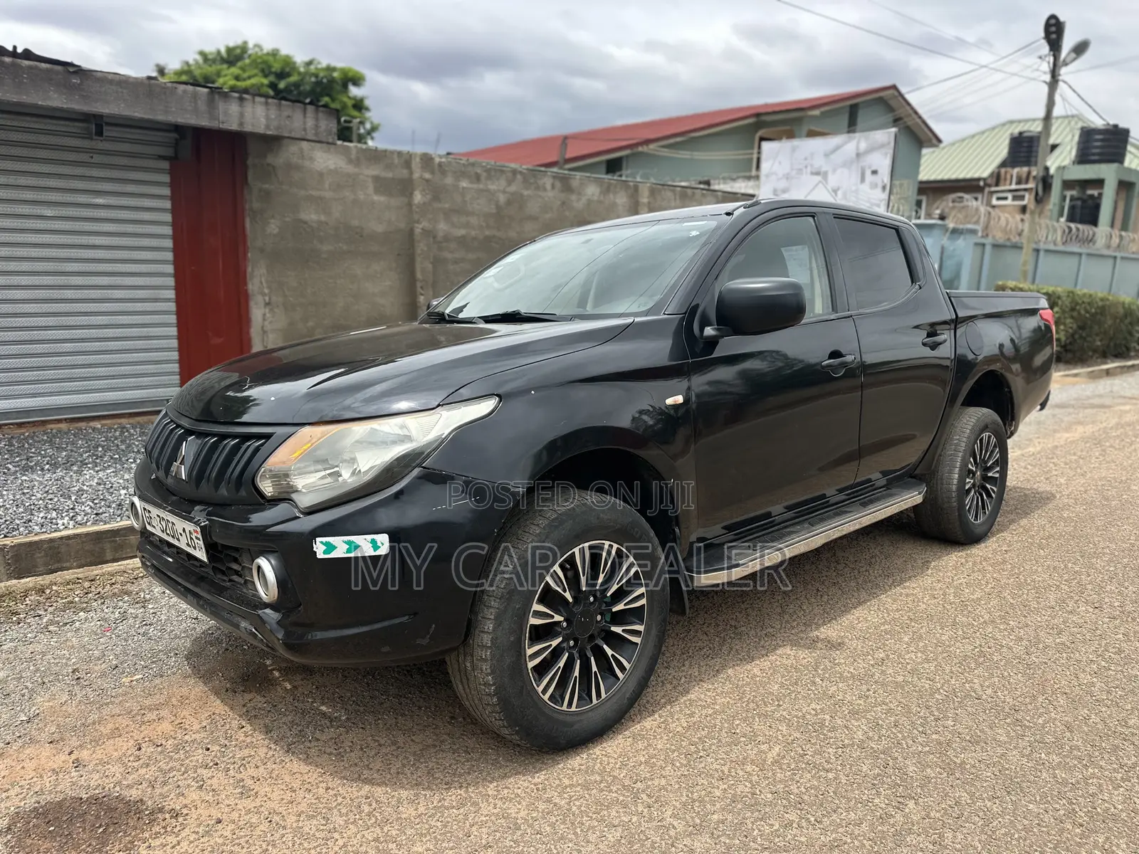 Mitsubishi L200 Club Cab 2.2 4WD 2016 Black