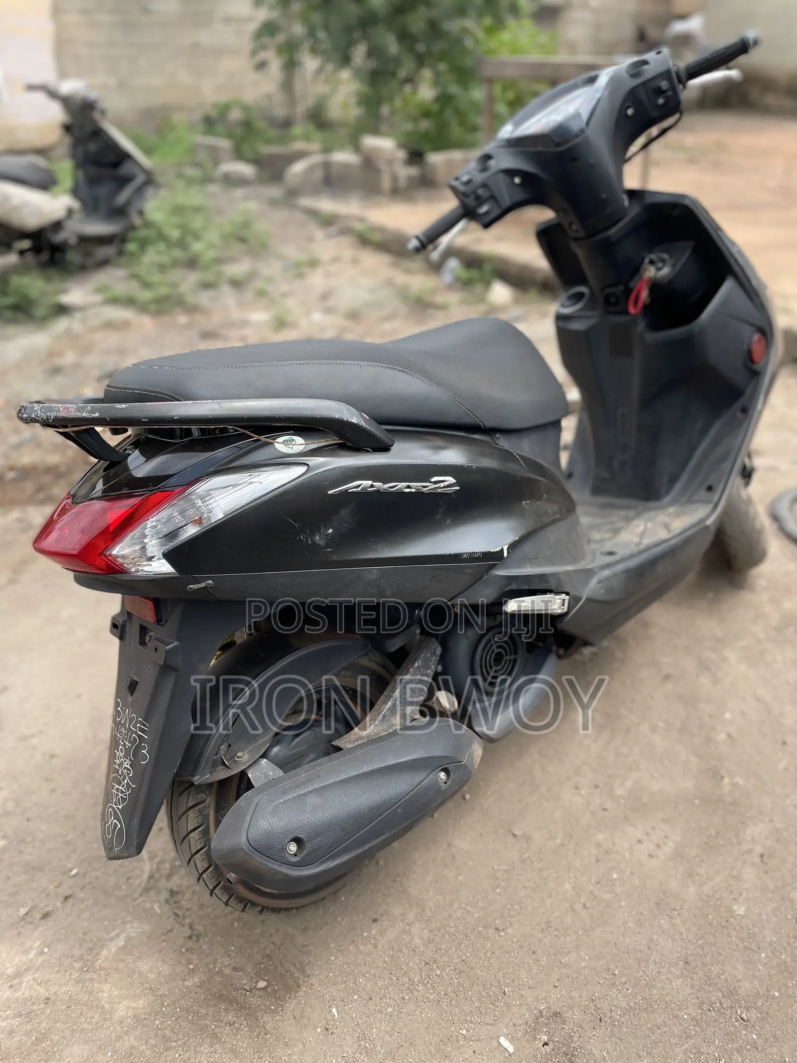 Yamaha 2020 Black