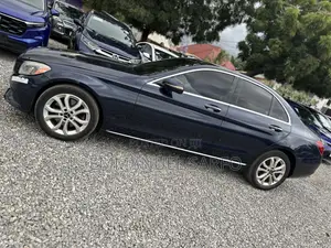 Mercedes-Benz C300 Sport 4Matic Sedan AWD (2.0L 4cyll 7A) 2016 Blue