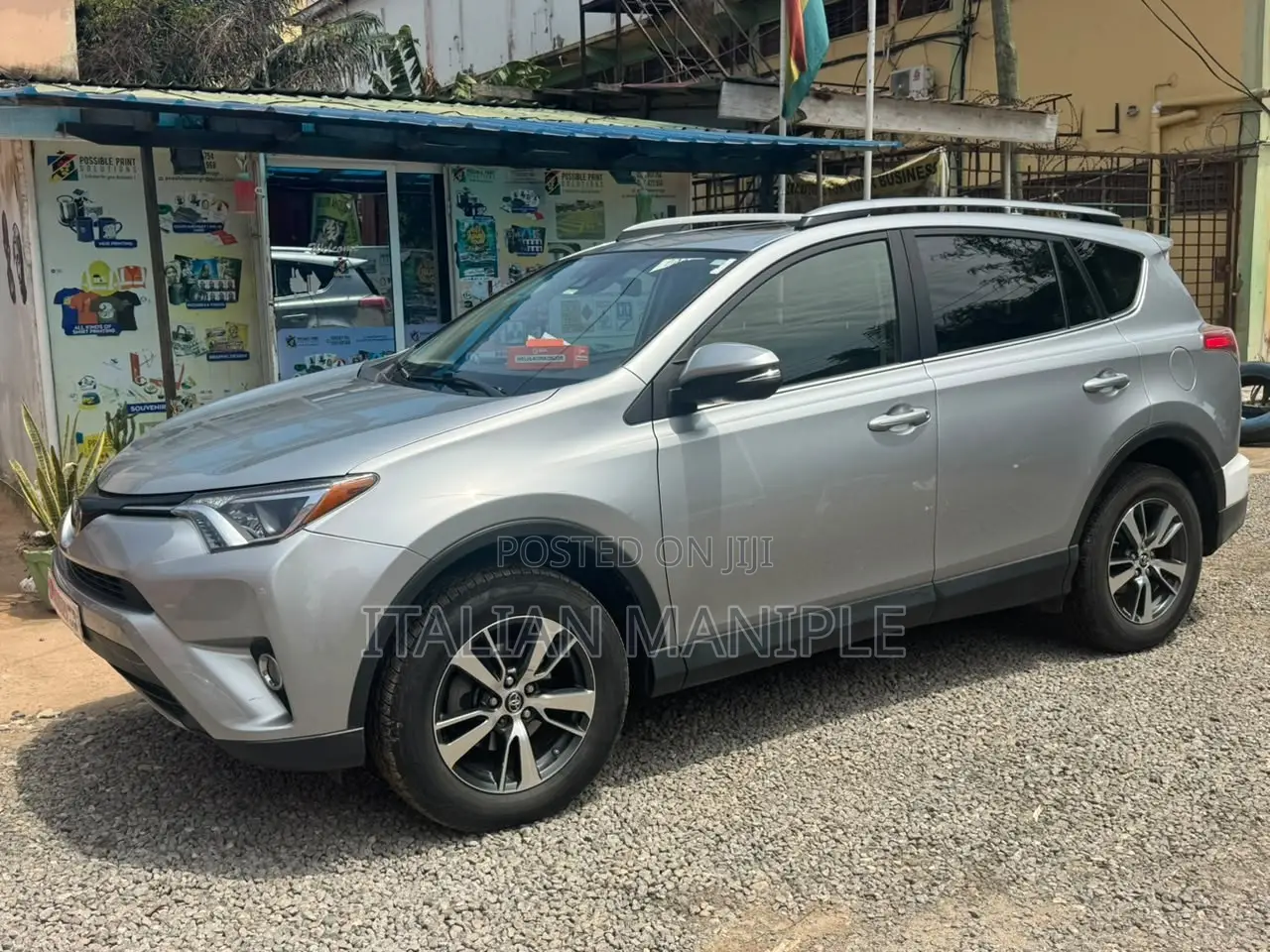 Toyota RAV4 XLE 4dr SUV AWD (2.5L 4cyl 6A) 2018 Gray