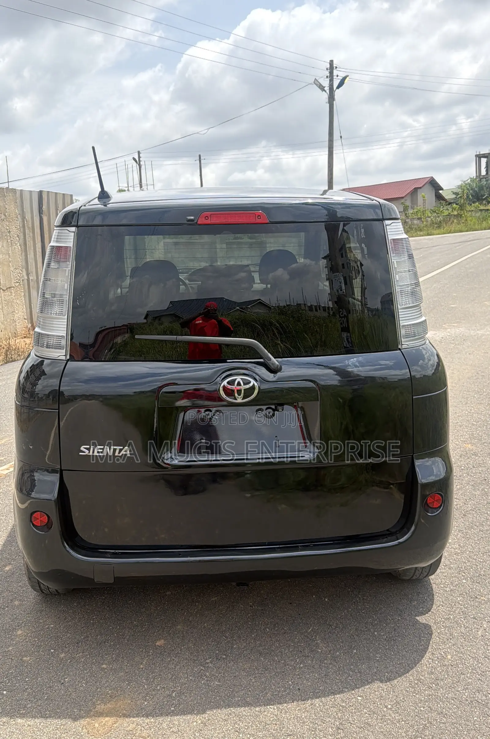 Toyota Sienta 2013 Black