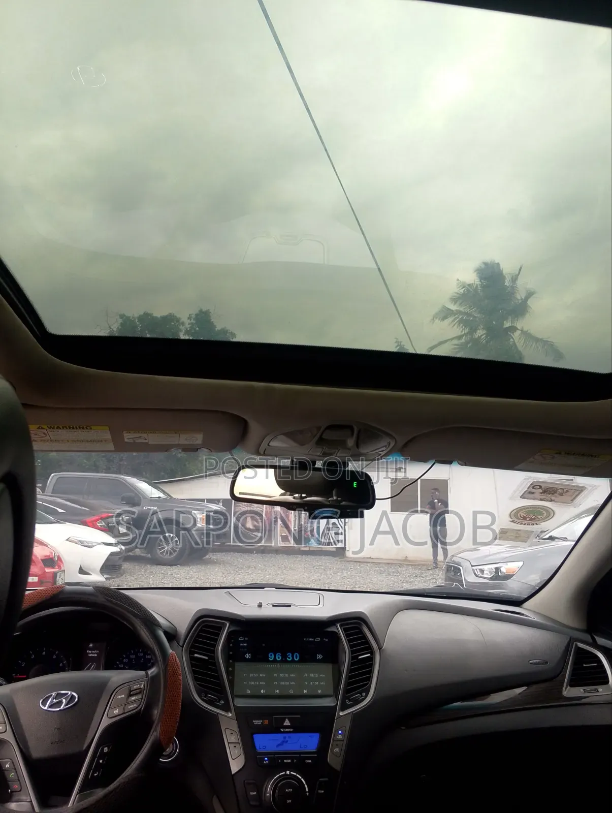 Hyundai Santa Fe 2014 White