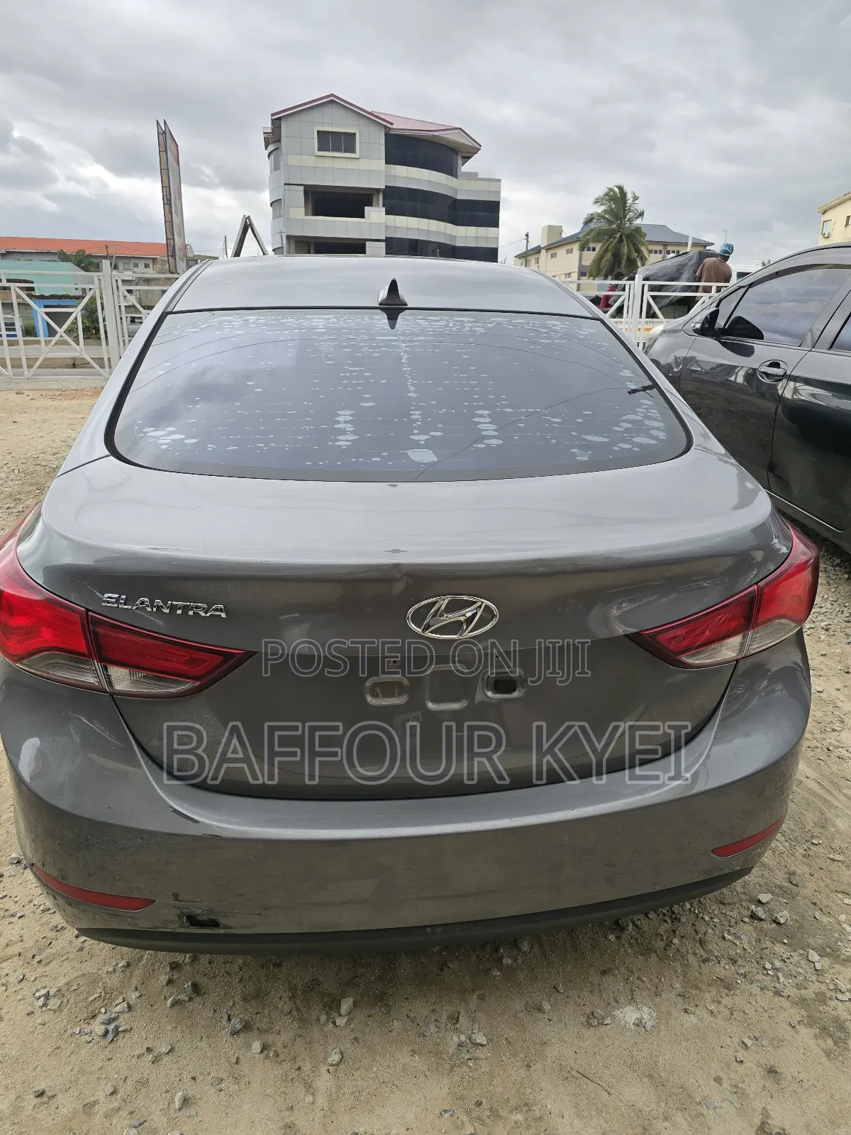 Hyundai Elantra Limited 4dr Sedan (1.8L 4cyl 6A) 2015 Gray