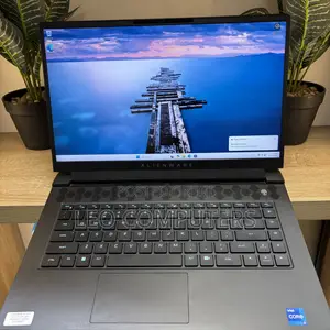 Laptop Alienware M15 R7 16GB Intel Core i7 SSD 1T