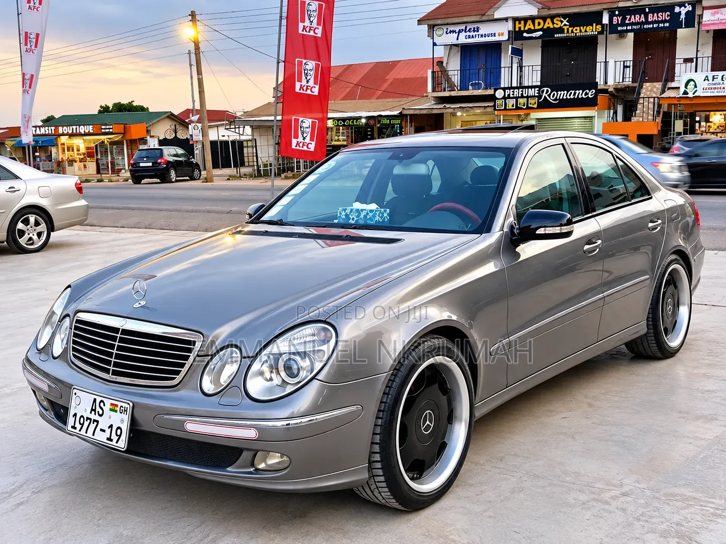 Mercedes-Benz E300 2015 Beige