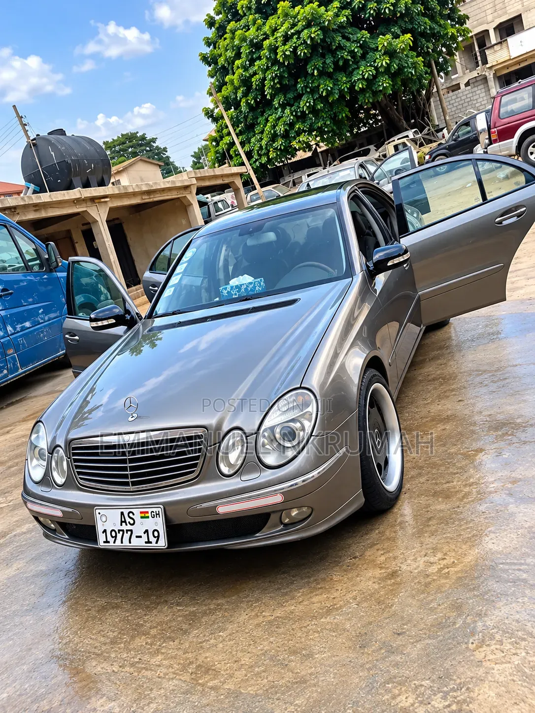 Mercedes-Benz E300 2015 Beige