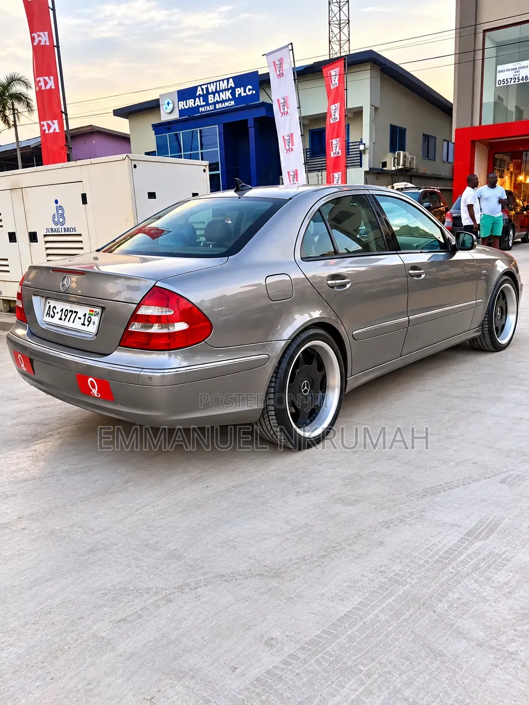 Mercedes-Benz E300 2015 Beige