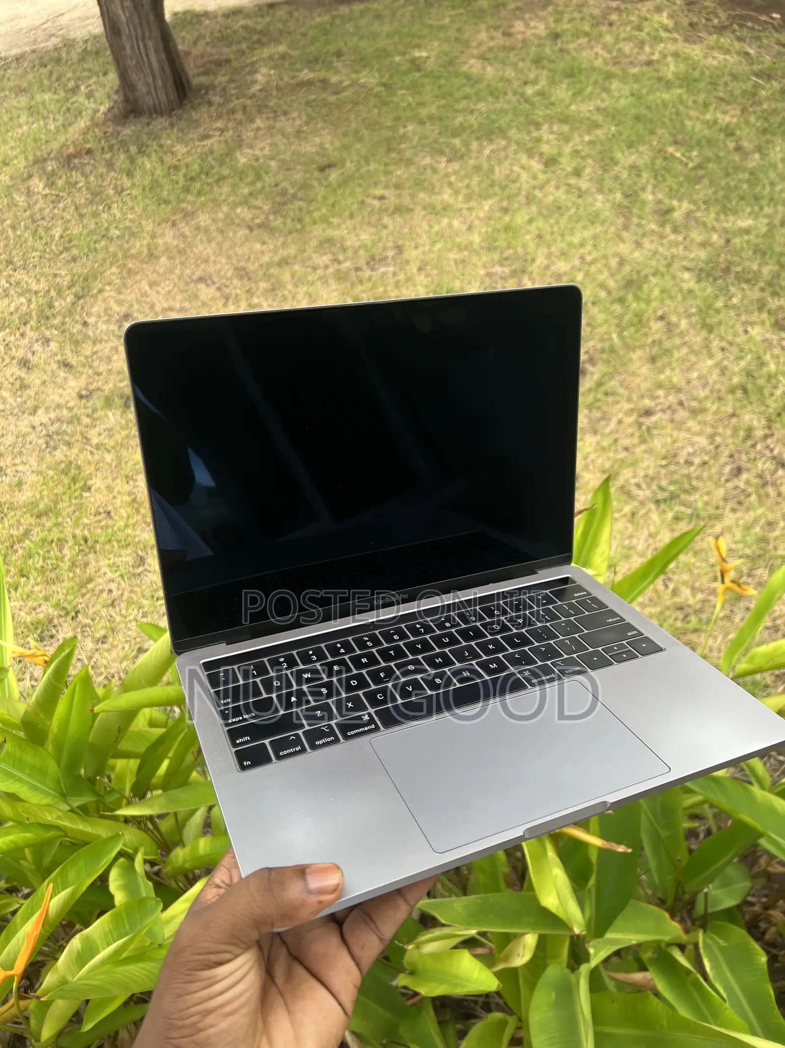 Laptop Apple MacBook Pro 2019 8GB Intel Core i5 SSD 256GB