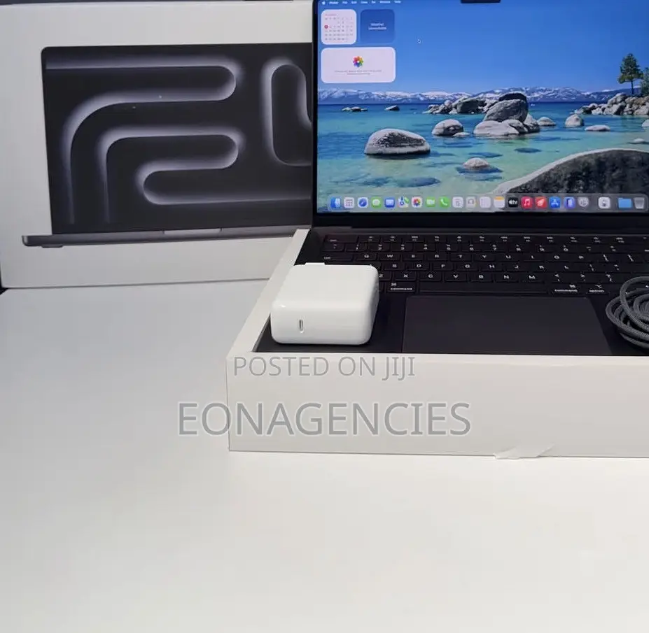 New Laptop Apple MacBook Pro 16GB Apple M5 SSD 1T