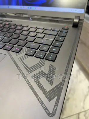 Laptop Asus ROG Strix G16 16GB Intel Core i7 SSD 1T